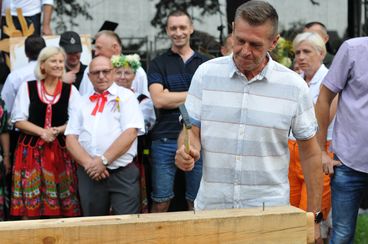 Dobra zabawa na dożynkach gminy Wieluń
